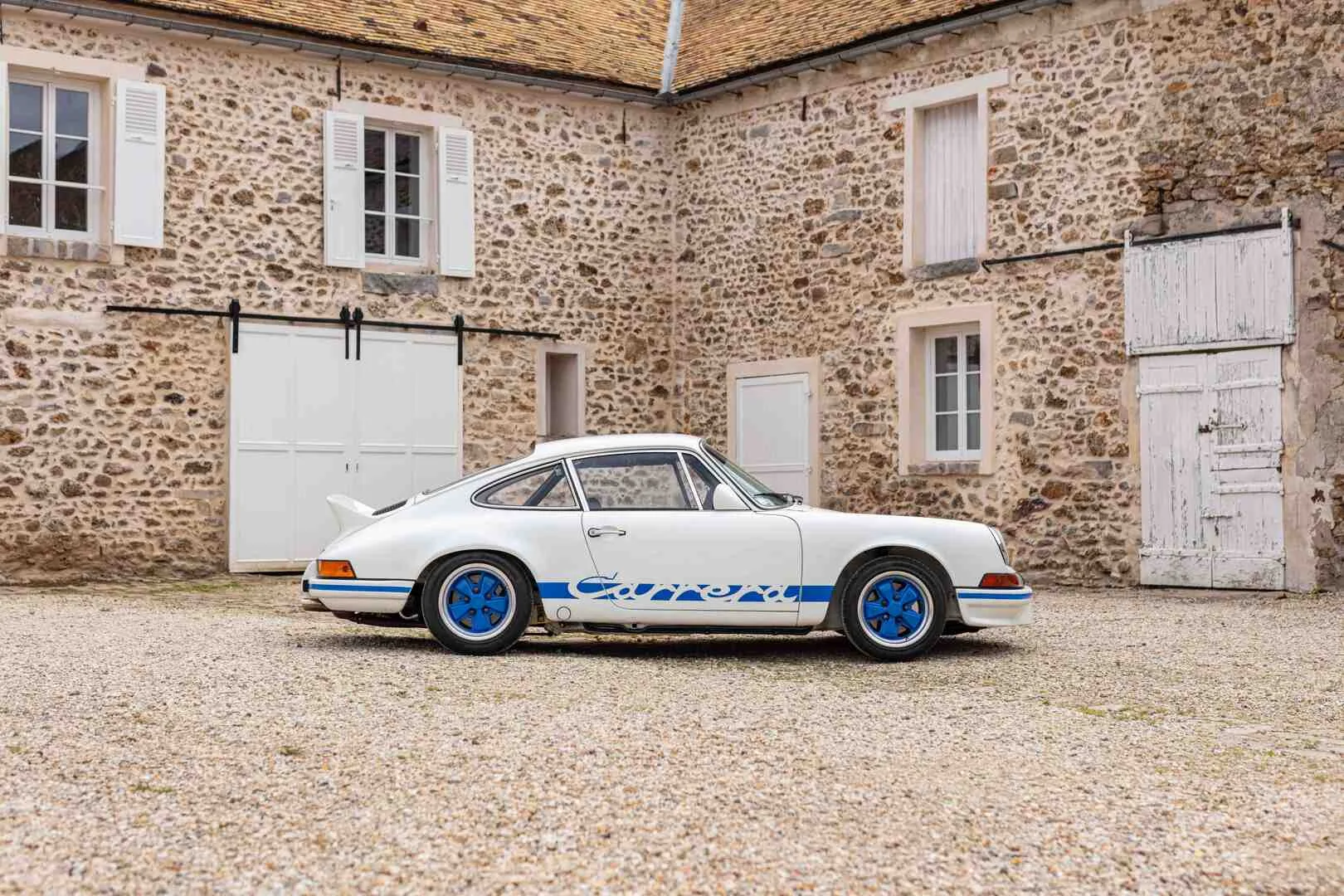 Aguttes Automobiles de Collection - La Vente d'Été 2026